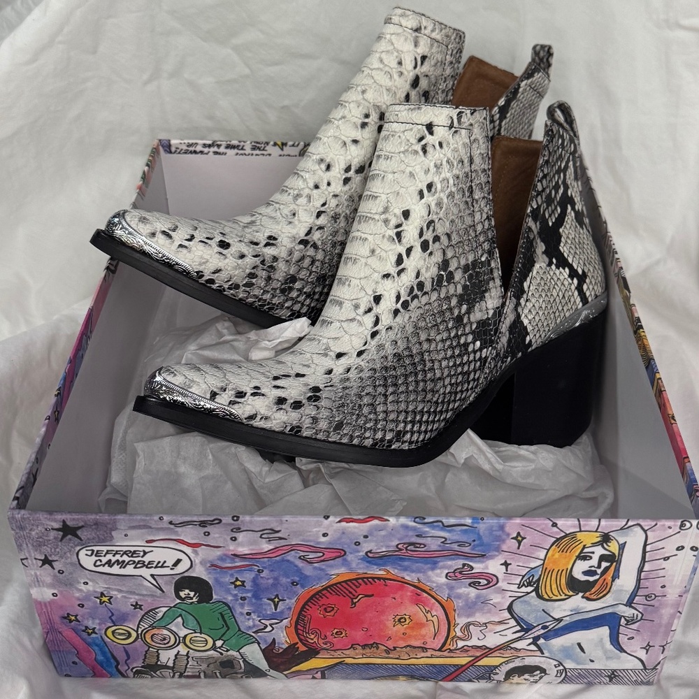 JEFFREY CAMPBELL Cromwell Snakeprint Leather Heeled Ankle Boots Size 7.5